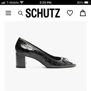 NWOT Schutz Arissa Pumps Elegant Black Crocodile Women's Heeled Loafers Size 6